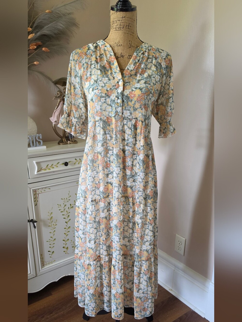 Floral Dress - Cream & Peach